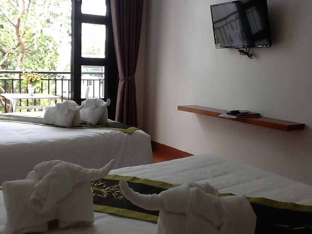 Blue Lake Homestay Hoi An Zewnętrze zdjęcie